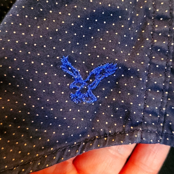 American Eagle Prep Fit Navy Dot Button Down Shirt - Picture 4 of 8